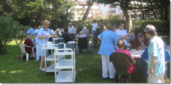 Accueil de jour des malades d'Alzheimer à Marseille, à La Salette Montval